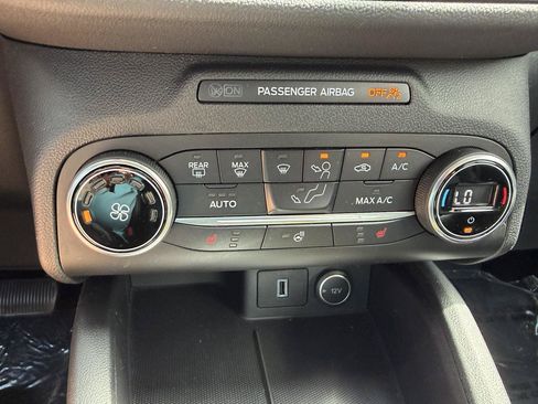 Used 2020 Ford Escape SEL AWD/4WD image 15