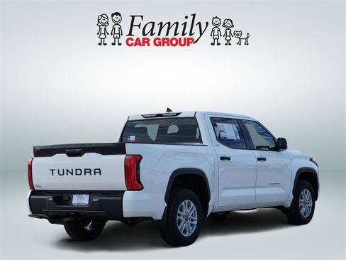 New 2025 Toyota Tundra SR5 image 4