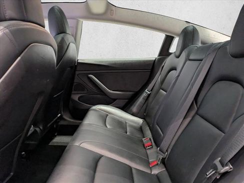 Used 2018 Tesla Model 3 Performance image 18
