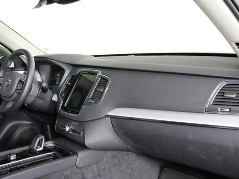 Certified 2023 Volvo XC90 B5 Core w/ Protection Package Premier AWD/4WD image 22