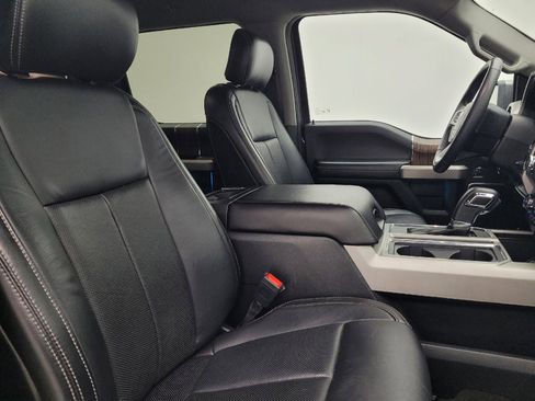 Used 2020 Ford F150 Lariat image 21