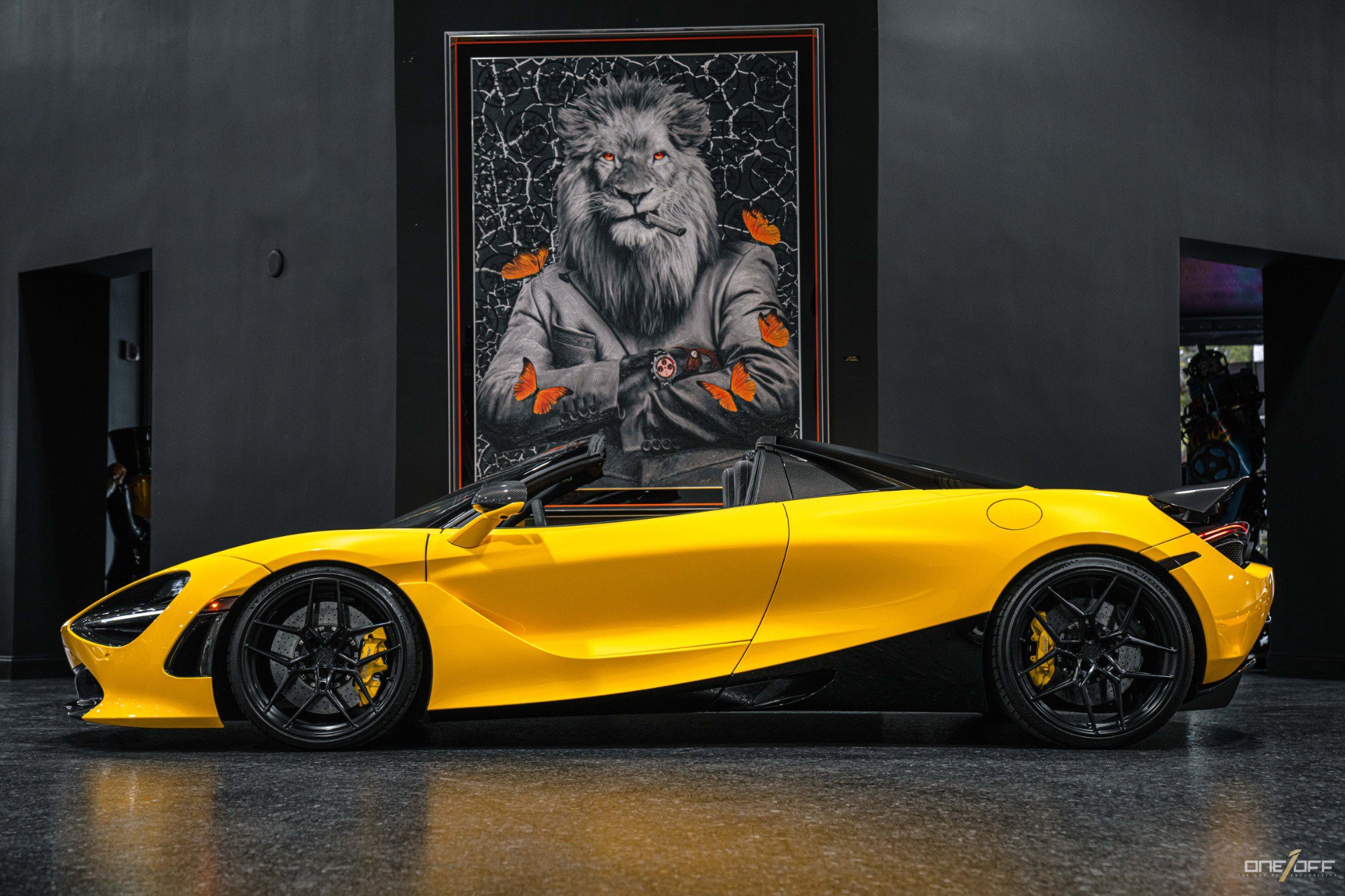 Used 2020 McLaren 720S Performance RWD image 9
