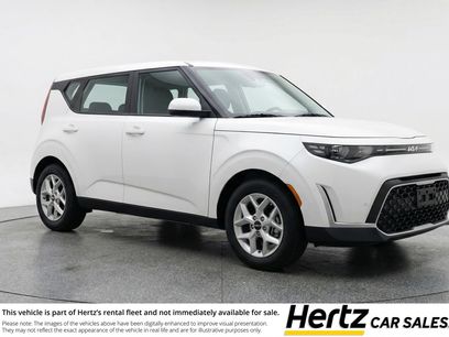 Used 2025 Kia Soul LX w/ LX Technology Package
