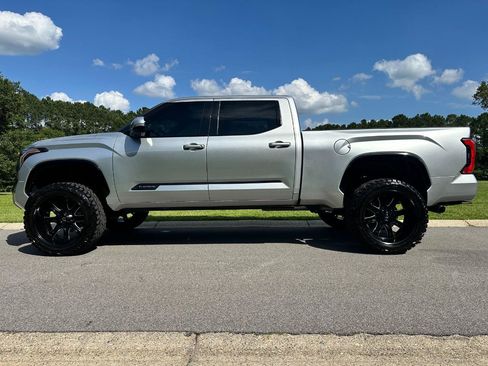 Used 2023 Toyota Tundra Platinum AWD/4WD image 8
