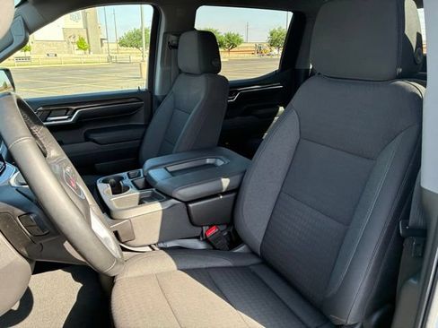 Used 2024 GMC Sierra 1500 Elevation RWD image 11