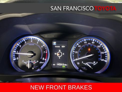 Used 2018 Toyota Highlander SE image 36