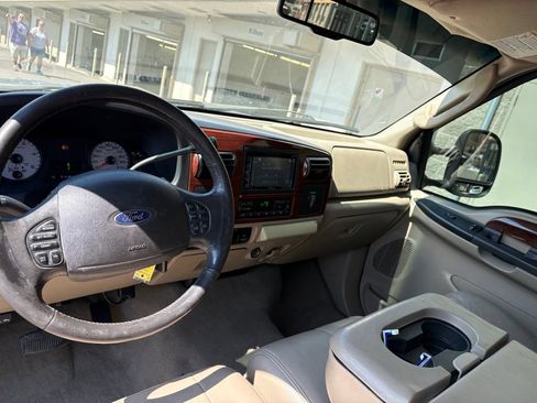 Used 2006 Ford F250 Lariat AWD/4WD image 18