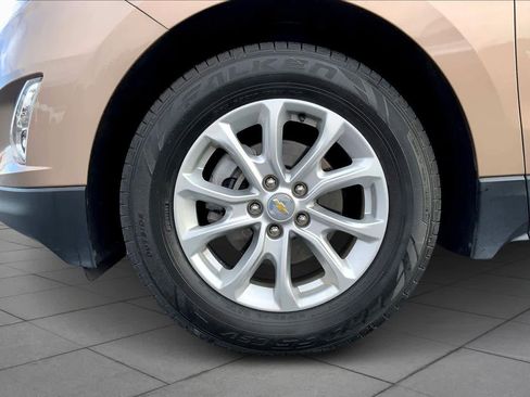 Used 2019 Chevrolet Equinox LT image 11
