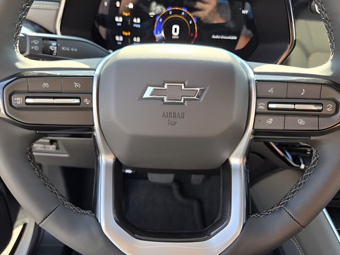 New 2026 Chevrolet Colorado ZR2 w/ Technology Package AWD/4WD image 29