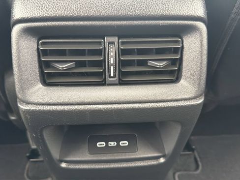 Used 2025 Honda CR-V EX-L image 17