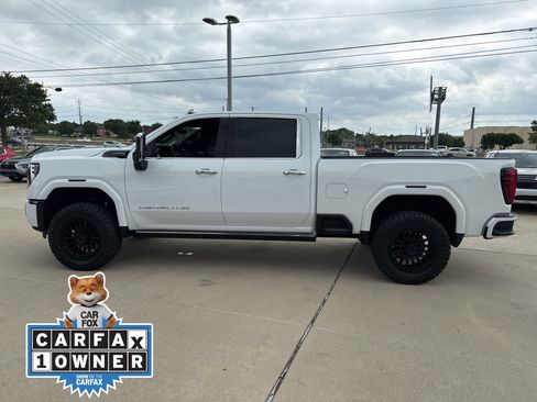 Used 2025 GMC Sierra 2500 Denali Ultimate AWD/4WD image 7