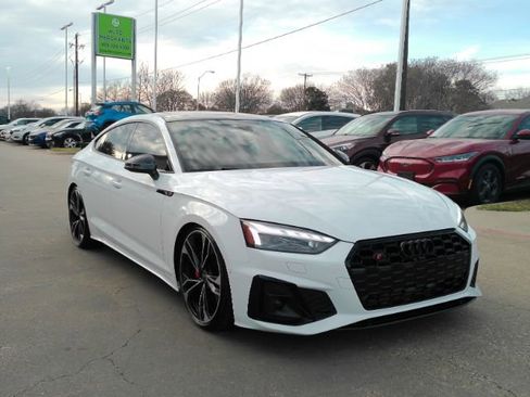 Used 2023 Audi S5 Prestige w/ Prestige Package image 4