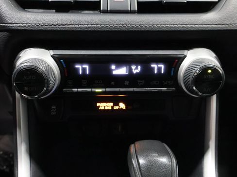 Used 2019 Toyota RAV4 XLE w/ All Weather Liner Package image 29