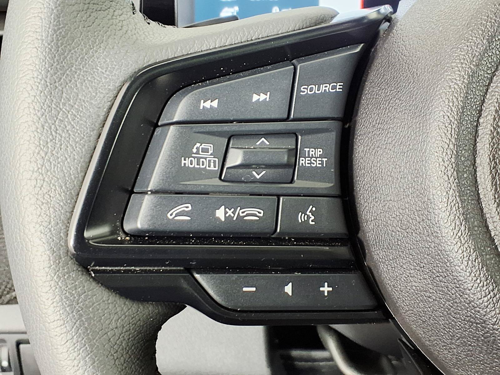 Used 2026 Subaru Outback Limited AWD/4WD image 18