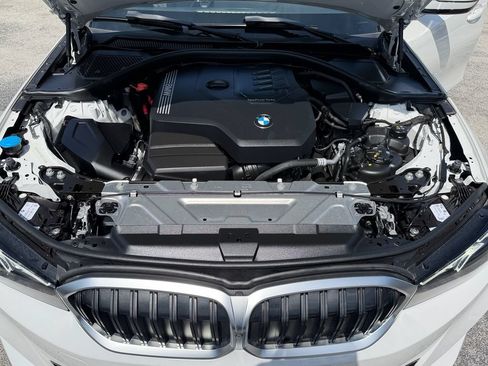 Used 2024 BMW 330i Sedan w/ Convenience Package RWD image 20