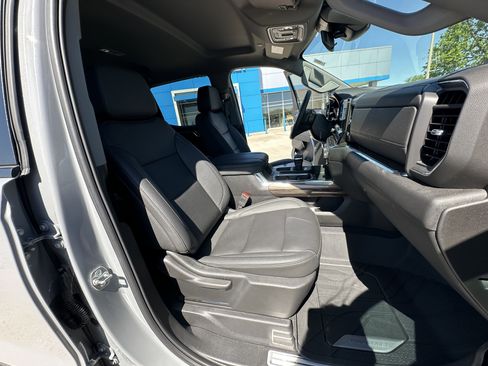 Used 2025 Chevrolet Silverado 1500 RST w/ All Star Edition Plus AWD/4WD image 33