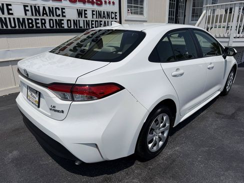 Used 2023 Toyota Corolla LE FWD image 7