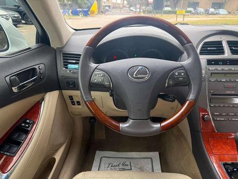 Used 2011 Lexus ES 350 image 20