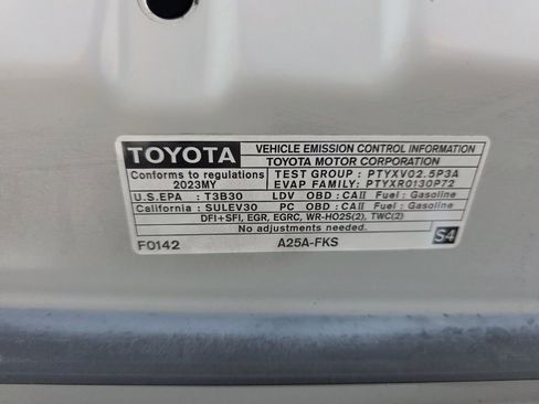 Used 2023 Toyota Camry LE image 29