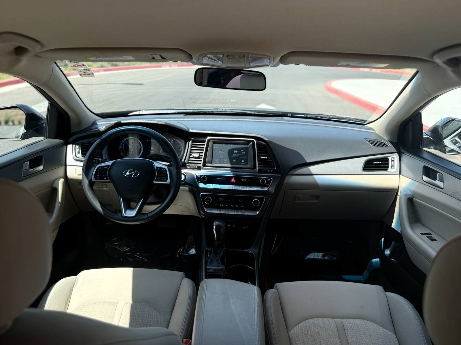 Used 2019 Hyundai Sonata SE FWD image 28