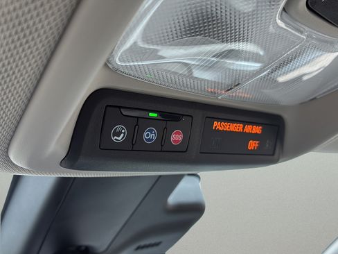 Used 2024 Buick Encore GX Preferred FWD image 37