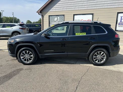 Used 2020 Jeep Cherokee Latitude Lux w/ Comfort/Convenience Group AWD/4WD image 8