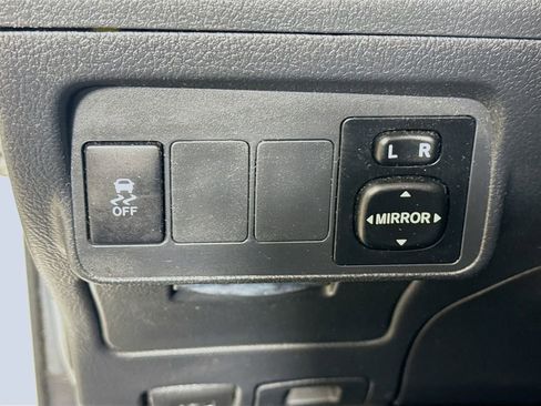 Used 2013 Toyota Corolla S w/ Premium Pkg image 10