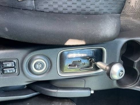 Used 2014 Mitsubishi Outlander SE AWD/4WD image 21