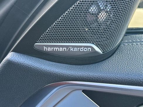 Used 2023 BMW 430i Convertible w/ M Sport Package image 19