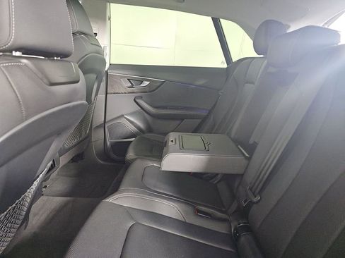 Used 2023 Audi Q8 Premium Plus w/ Premium Plus Package image 5