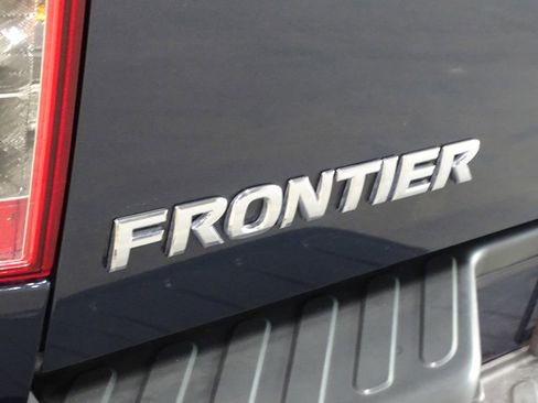 Used 2019 Nissan Frontier PRO-4X w/ Pro-4x Luxury Package image 40