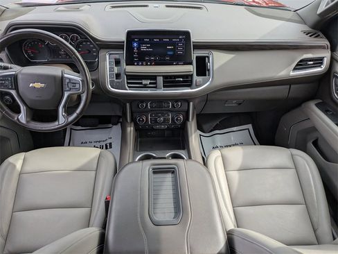 Used 2021 Chevrolet Tahoe LT w/ Luxury Package image 16