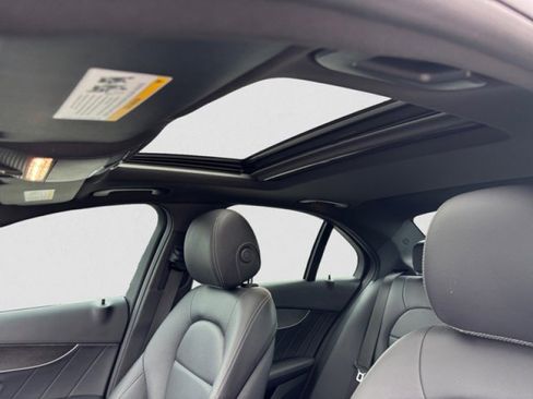 Used 2020 Mercedes-Benz C 300 4MATIC Sedan image 12