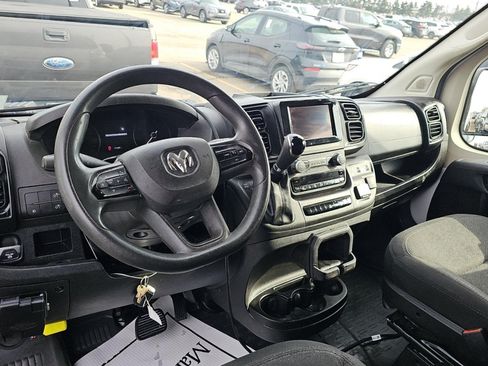 Used 2022 RAM ProMaster 2500 w/ Interior LED Lighting Group FWD image 17