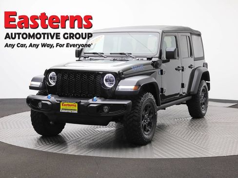 Used 2023 Jeep Wrangler Unlimited w/ Cold Weather Group AWD/4WD image 1