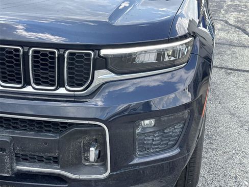 Used 2023 Jeep Grand Cherokee L Overland AWD/4WD image 9