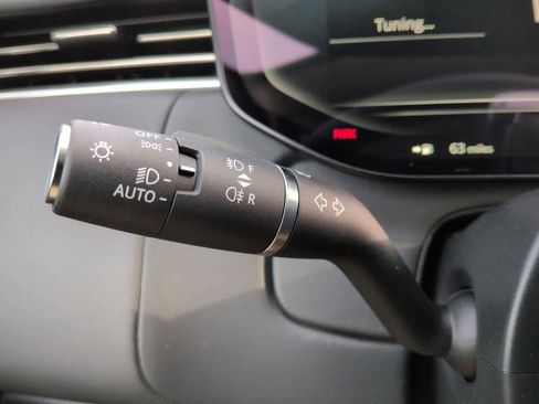 New 2026 Land Rover Range Rover SE image 28