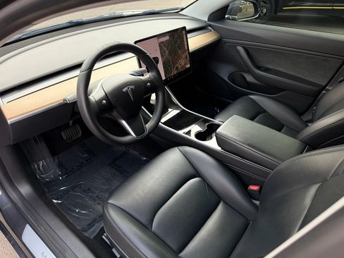 Used 2019 Tesla Model 3 Long Range AWD/4WD image 11