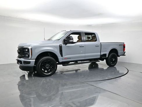 New 2026 Ford F250 Lariat w/ Black Appearance Package image 6