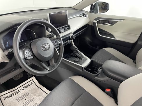 Used 2024 Toyota RAV4 XLE image 11