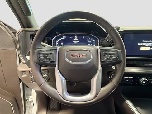 Used 2026 GMC Sierra 2500 SLT w/ SLT Convenience Package AWD/4WD image 10