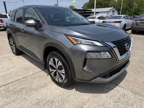 Used 2023 Nissan Rogue SV AWD/4WD image 3