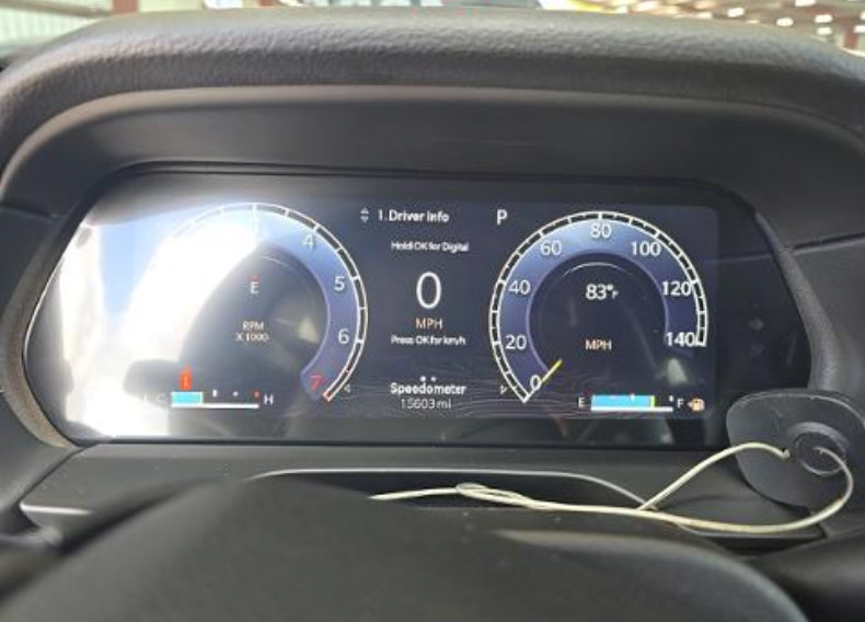 Used 2023 Jeep Grand Cherokee Altitude AWD/4WD image 18