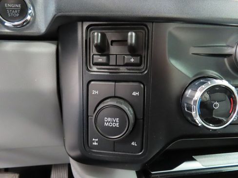 Used 2024 Ford F350 Limited w/ FX4 Off-Road Package image 73