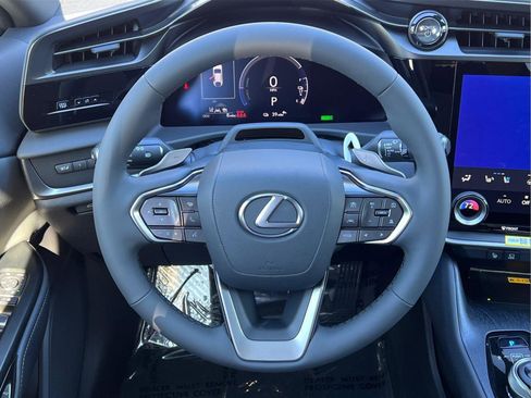 New 2026 Lexus RZ 350e 2WD image 18