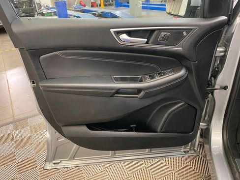 Used 2022 Ford Edge Titanium w/ Cargo Accessory Package AWD/4WD image 23