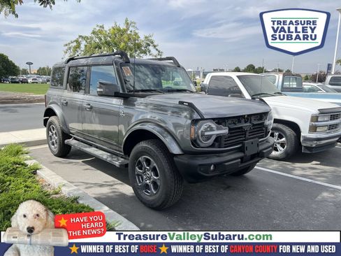 Used 2022 Ford Bronco Outer Banks AWD/4WD image 1