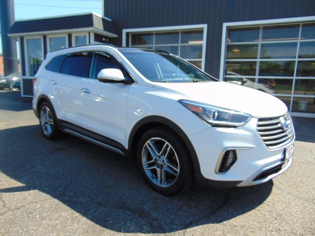 Used 2017 Hyundai Santa Fe Limited AWD/4WD image 6
