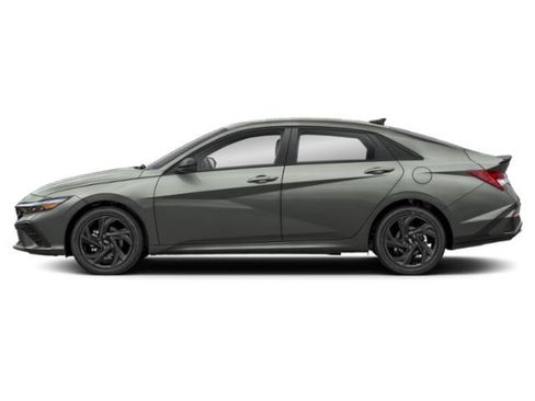 Certified 2026 Hyundai Elantra SEL FWD image 3