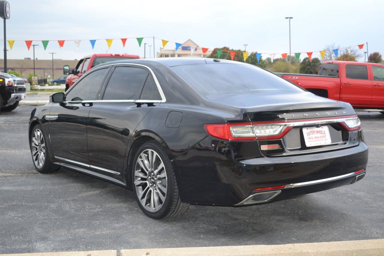 Used 2017 Lincoln Continental Reserve w/ Climate Package AWD/4WD image 5